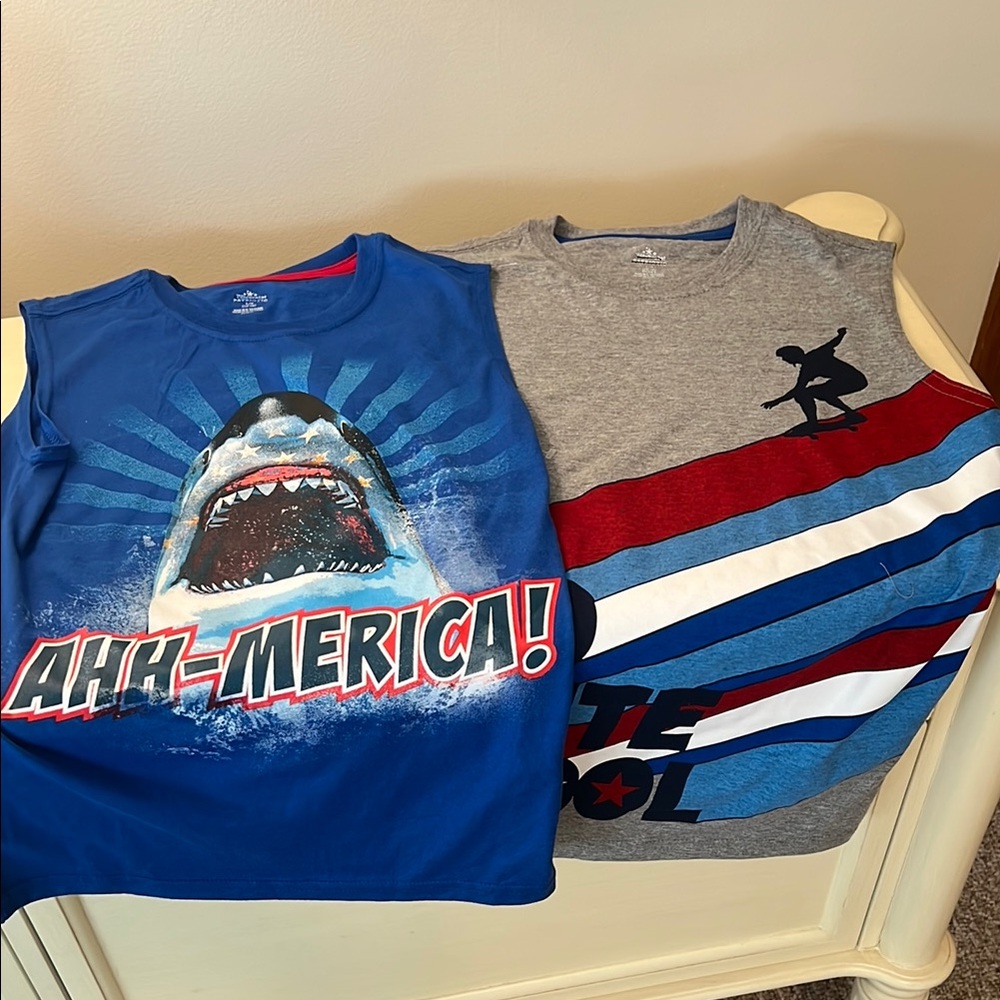 Boys Set of 2 Sleeveless Tees NWT